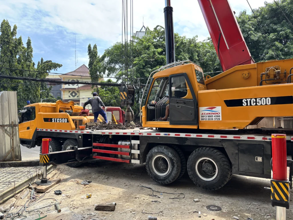 Crane 55 ton SANY STC550C5 heavy lifting erection baja